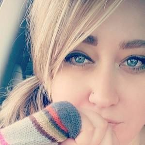 Meet your Posher, Robyne